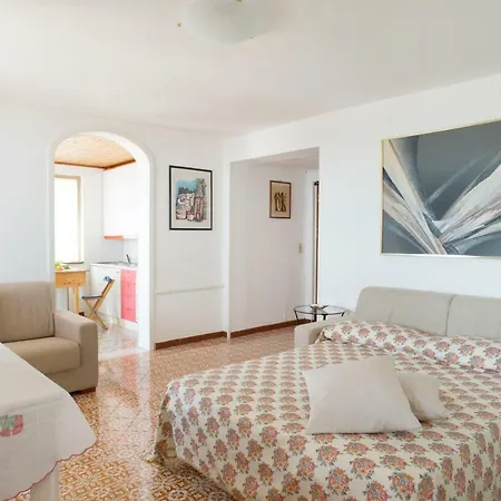 Golden View - Attic With Terrace Apartment